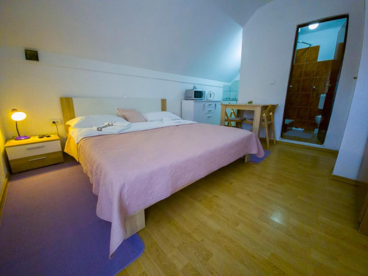 Apartments Nena Smoljanac Habitación foto